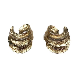 Vintage MONET Gold Tone Swirled Textured 3 Feather Clip On Earrings - Picture 1 of 4