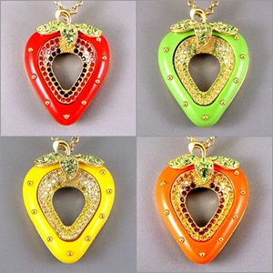 Debenhams Placcato Oro Chic Kitsch Fragola Ciondolo Collana con / - Imagen 1 de 21