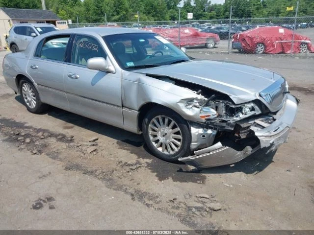 (LOCAL PICKUP ONLY) Rear Drive Shaft 117.7" Wb Fits 98-11 LINCOLN & TOWN CAR 203 - Image 1 of 4