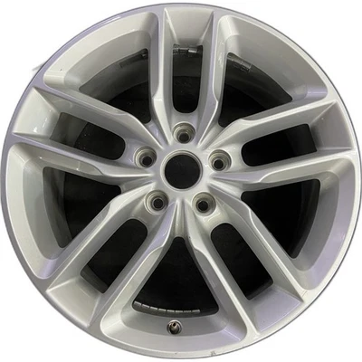 Llanta Dodge 20x8 Durango OEM stock de fábrica 2021-2024 Foto 1 de 4