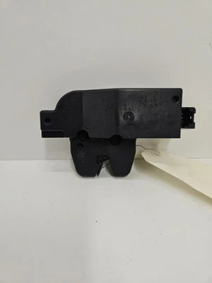 Serratura bagagliaio PEUGEOT 407 COUPE 871983 - Immagine 1 di 4