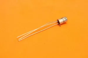 OC450 VINTAGE SILIZIUM PNP TRANSISTOR - NOS - Bild 1 von 1