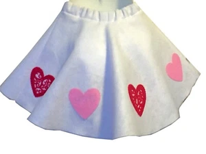 Little Girls Sz 3/4 Valentine White Felt Skirt Red & Pink Hearts 20-22" 15"Long  - Picture 1 of 5