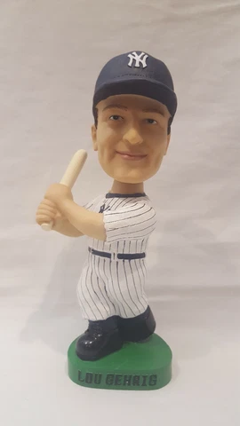 MLB NEW YORK YANKEES THE IRON HORSE LOU GEHRIG BOBBLEHEAD SGA NEW IN BOX !! Cover