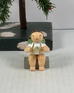 1845/25 Sitzender Engel mit Becken von Wendt und Kühn Erzgebirge - Picture 1 of 5