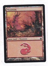 Magic MTG: Foil: Mirrodin Besieged: Mountain #153
