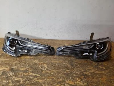 TOYOTA COROLLA E21 2018- FEUX AVANT FULL LED 81110-02S70, 81150-02S70 - Photo 1/4