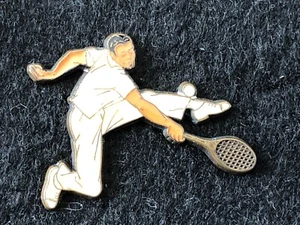  pins pin tennis DESSIN RENE VINCENT SIGNE CORNER LA VERSION EPOXY - Imagen 1 de 1