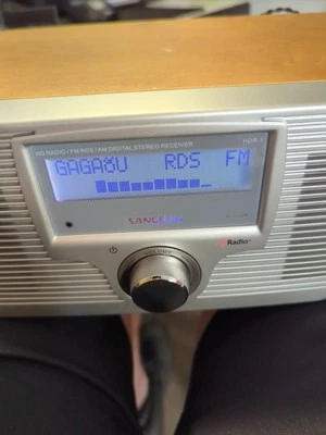 SANGEAN 高清收音机型号 HDR-1 高清调幅/调频/高清木头数字接收器 立体声 — 第 1/4 张图片