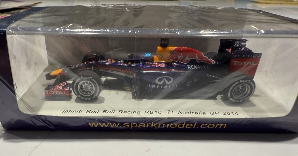 Spark Infinity Red Bull Rb10 Australia GP 2014 Vettel S3085 1 43