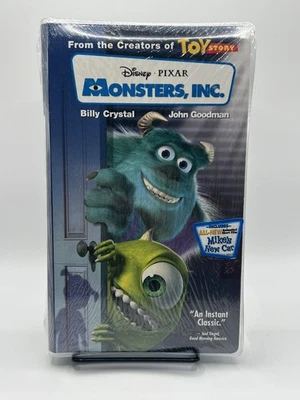  Disney Pixar Monsters, Inc. (VHS, 2001) Clamshell - John Goodman, Billy Crystal Foto 1 de 4