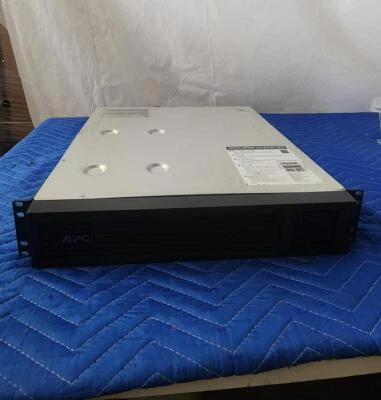 APC SMT1500RM2U SMART-UPS 1500VA LCD RM RACKMOUNT - Image 1 of 4