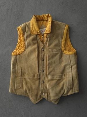 Vintage 1970s Scotts Grey Ltd. Suede Puffer Vest Yellow Full-Zip Snap 40 - Image 1 of 4