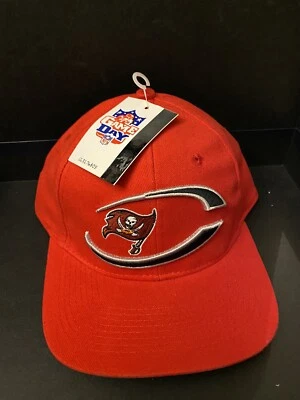 Sombrero De Colección Tampa Bay Buccaneers Drew Pearson Día del Juego Gráfico Años 90 Foto 1 de 4