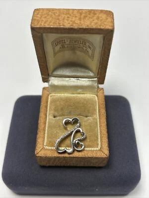 JWBR Jane Seymour Sterling Silver & Diamond Triple Heart Pendant - Imagem 1 de 4