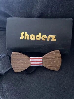 Walnut Wood Bow tie American Stars and Stripes - Image 1 of 4