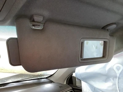 Used Right Sun Visor fits: 2015 Toyota Camry w/o illumination Right Grade A Foto 1 de 4