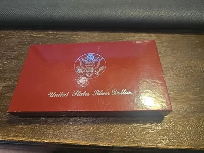 United States Mint 1984 Los Angeles Olympic Silver Dollar Coin with Velvet Case - Image 1 of 4