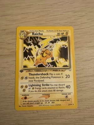 Pokémon TCG Raichu Neo Revelation 21/64 Regular 1st Edition Rare - Image 1 of 2