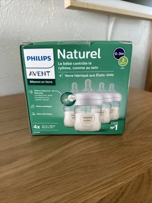 Biberones de vidrio natural Philips Avent con pezones de respuesta natural 4x - 4 oz  Foto 1 de 2