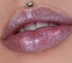 Jeffree Star Cosmetics The Lip Gloss Sequin Glass Shimmer New in Box - Picture 1 of 8