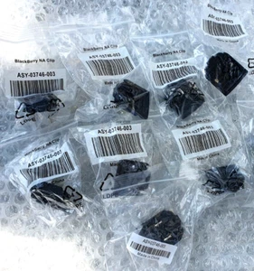 BLACKBERRY 2PIN PLUG ADAPTOR INTERNATIONAL CLIP CHARGER ASY-03746-003 X8 JOBLOT - Picture 1 of 8
