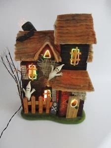 Department 56 Time To Celebrate Glasfaser Spukhaus Halloween Farbwechsel - Bild 1 von 24