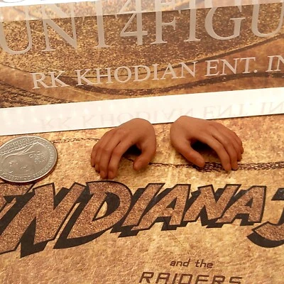 Figura de acción Hot Toys DX05 Indiana Jones Raiders Lost Ark 1/6 2 manos abiertas  Foto 1 de 2