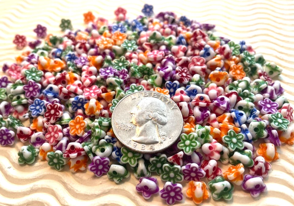 300pcs x 1/4" Assorted Spring Flower Loose Beads/Appliques/Embellishment SB32A - Image 1 of 1