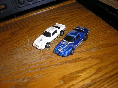 De colección RARO Lote de 2 Diferentes Hot Wheels Años 70 Chevy Camaro Z-28 ENVÍO GRATUITO Foto 1 de 4