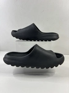 Adidas Originals Yeezy Slide Herren Sandalen Uk12 HQ6448 Onyx - Bild 1 von 8
