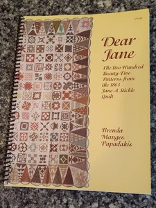 Dear Jane : The Two Hundred Twenty-Five Patterns from the 1863 Jane Stickle VG - Picture 1 of 5