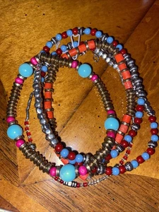 Bracelet Blue Red Beaded 5 Piece  Estate Vintage Ankle Bracelet Stretchy - Picture 1 of 7