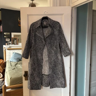 Animal Print Anne Klein jacquard Coat Size Large KIssing Topper - Image 1 of 4