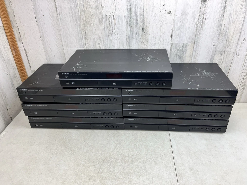 7x) Yamaha BD-S673 3D Wi-Fi Blu-ray плеер DLNA 1080p DivX без пульта дистанционного управления/шнуры протестированы - Изображение 1 из 4