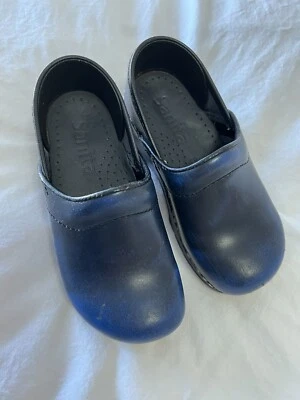 Sanita Girls Black/Blue Leather Clogs~ US 11.5 To 12 (29)~ Play Condition - Image 1 of 4