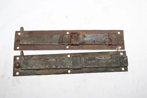 2 antike Scheunentorriegel mit Schiebeschloss - Bild 1 von 13