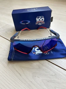 Oakley BXTR Metal NY Giants 100th Anniversary Sunglasses – Prizm Sapphire – New - Picture 1 of 4
