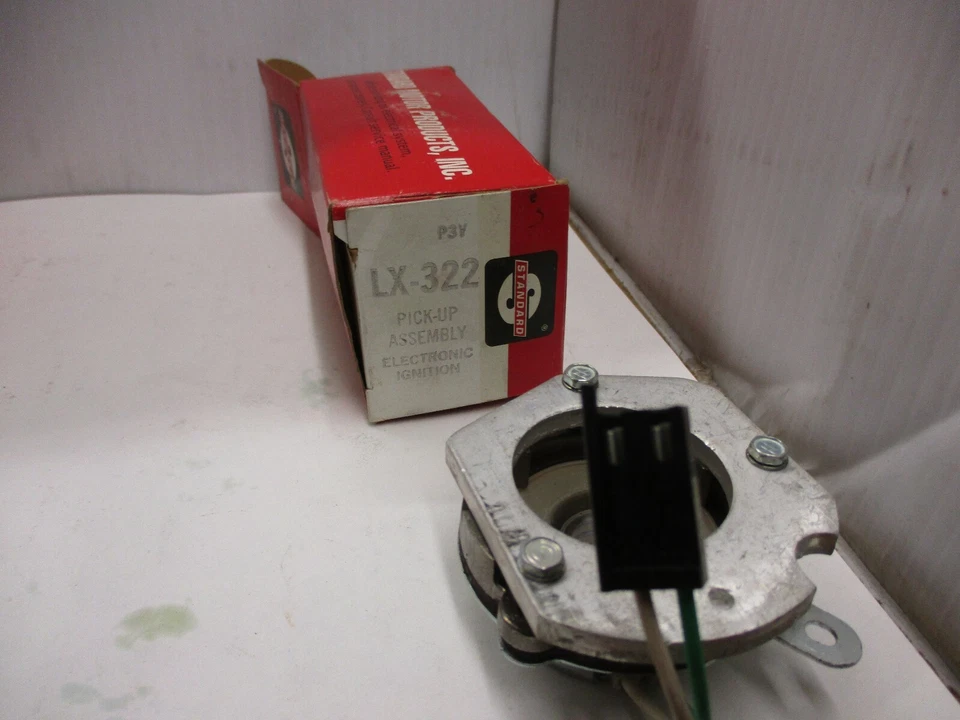 Standard Motor Products LX-322 Distributor Ignition Pickup - Image 1 of 1