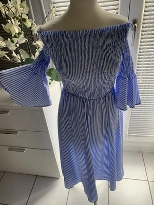 Süßes Midi Kleid Gr M/L Weiß Blau Streifen Blogger 🌸 H&M Zara Schulterfrei - Bild 1 von 3