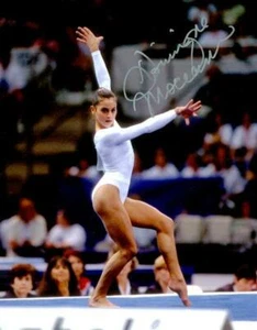 Dominique Moceanu handsigniert 8x10 - weiße Armseite - Bild 1 von 1