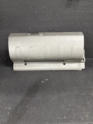 Conjunto de guantera inferior gris Nissan Xterra Frontier 2005-2021 68108-EA100 OEM Foto 1 de 4