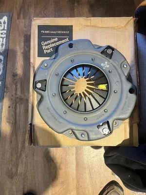 1980-1983 NOS Jeep CJ-5 CJ-7 CJ-8 2,5 L embrague placa de presión 8132576 OEM 81 82 Foto 1 de 3