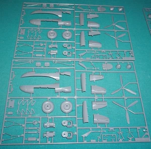 Avro Lancaster B Mk.I/III Tamiya 1/48 61105 Sprues A(2) Props Nacelles Etc. - Picture 1 of 1