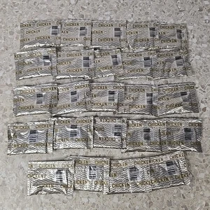 24 Stück Nissin Huhn Geschmack Top Ramen Gewürzpulver Paket Packung ohne Nudeln - Bild 1 von 3