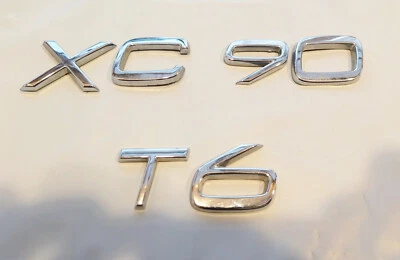 Placa de identificación T6 letras portón trasero Volvo XC 90 2003-2014 letras cromadas  Foto 1 de 3