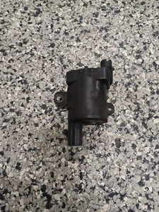 Ignition Coils Chevy Silverado GMC Sierra Tahoe 4.8L 5.3L 6.0L OEM 19005218 - Picture 1 of 24