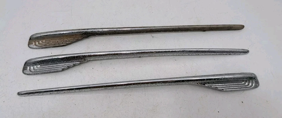 Guardabarros delantero derecho izquierdo Studebaker 1941 moldura de lujo Commander President  Foto 1 de 4