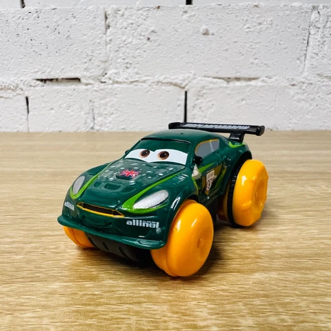 Hydro Wheels Nigel Gearsley Pullback Release (works on water) Disney Pixar Cars Cover