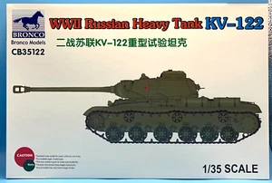 BRONCO 1/35 CB35122 WWII Russian Heavy Tank KV-122 Brand New Kit - Foto 1 di 3